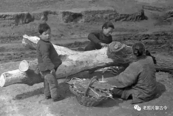 老照片曝光：1942年河南大饥荒真相