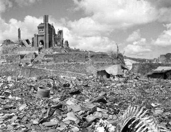 二战老照片：原子弹爆炸后的真实情况，犹如人间地狱
